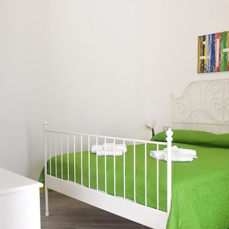 Bed & Breakfast Domus Pepe سكاليا المظهر الخارجي الصورة