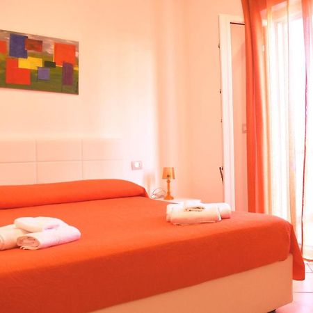 Bed & Breakfast Domus Pepe سكاليا المظهر الخارجي الصورة