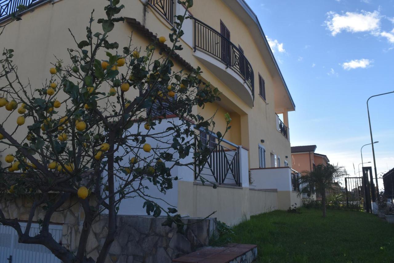 Bed & Breakfast Domus Pepe سكاليا المظهر الخارجي الصورة