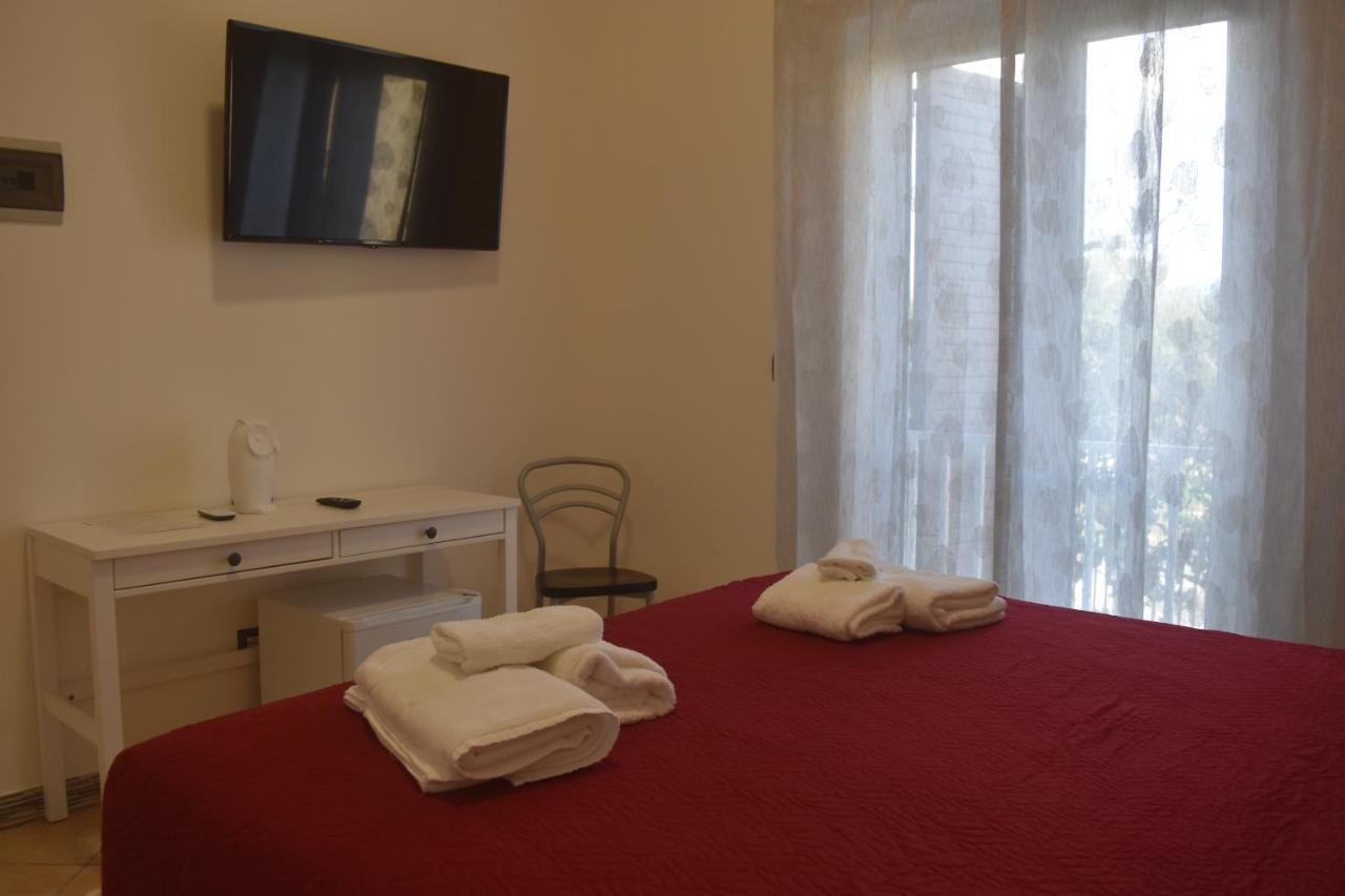 Bed & Breakfast Domus Pepe سكاليا المظهر الخارجي الصورة